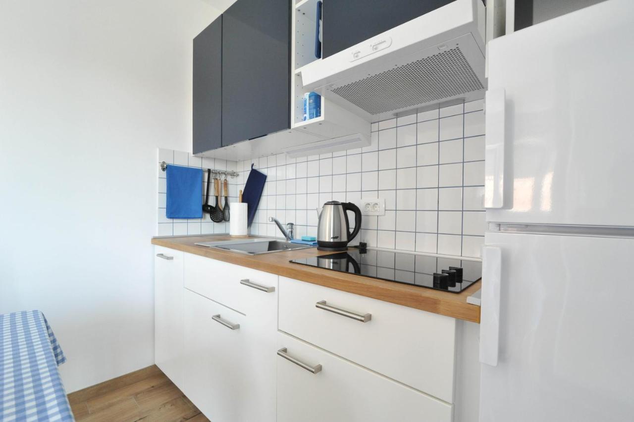 Apartmani Rebecca Vir Exteriör bild